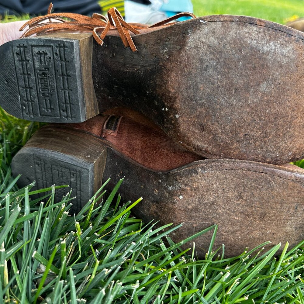 Corral Booties - Picture 2 of 3